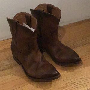 Frye Billy Short Cognac size 8.5 70435